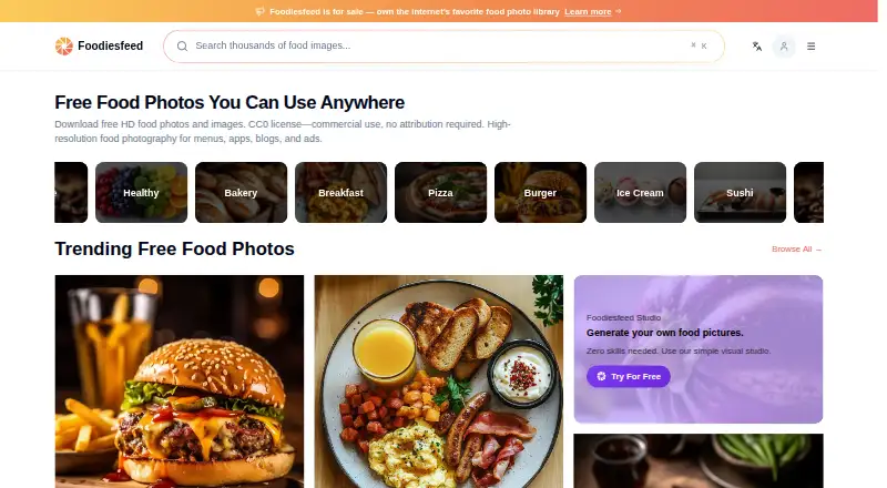 The FoodiesFeed homepage